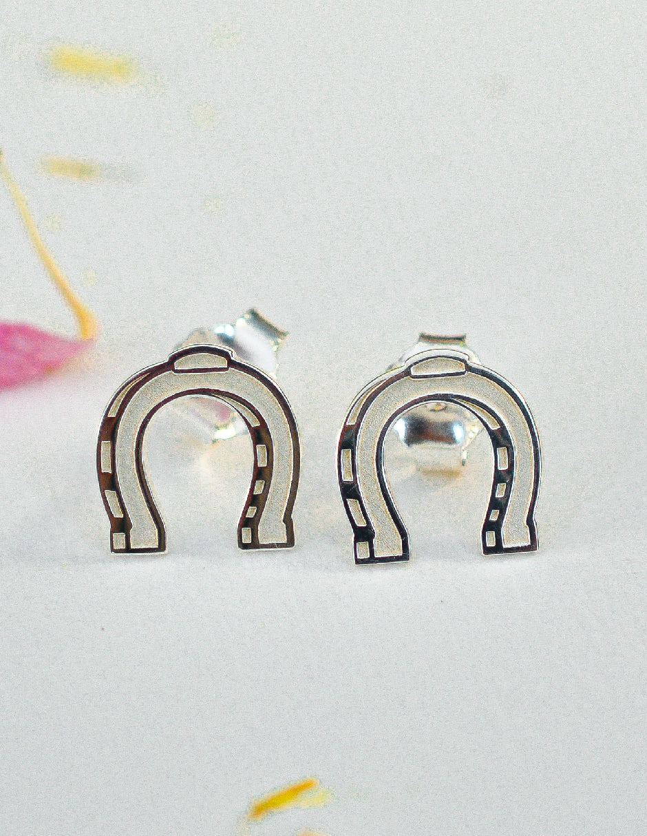 Aretes herradura Asher Plata .925