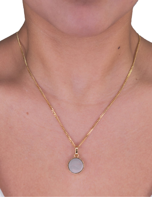 Collar oro con piedra