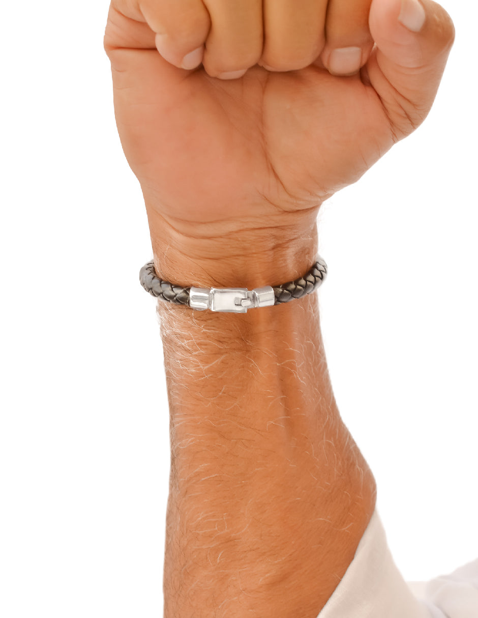 Pulsera de cuero sustentable premium con charms en Plata .925