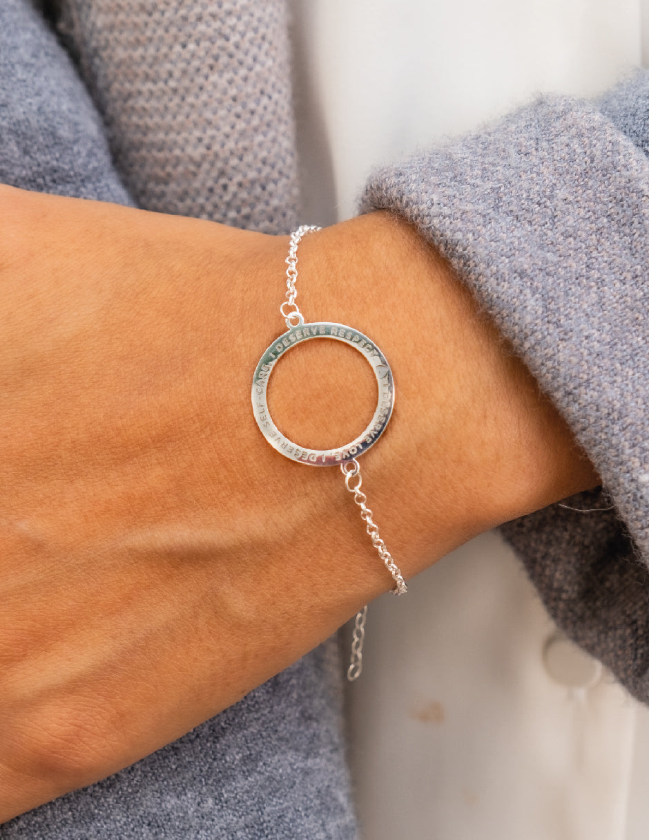 Pulsera frase empoderamiento Lara Plata .925