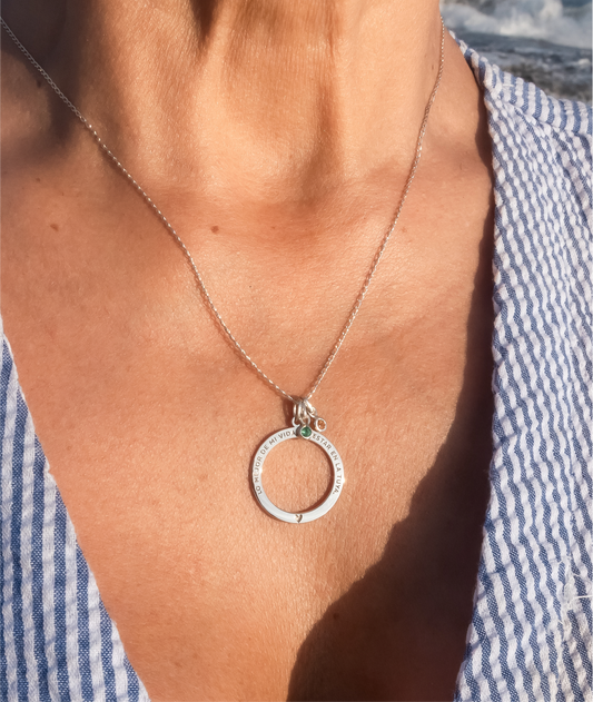 Collar de Amor Infinito para mamá Plata .925 personaliza con tu piedra de nacimiento