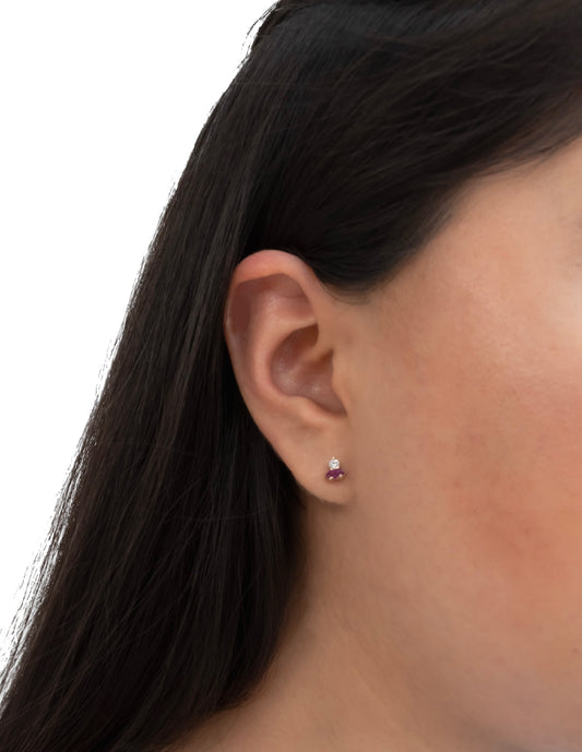 Aretes rubí y cuarzo blanco Adari Oro 14 K.